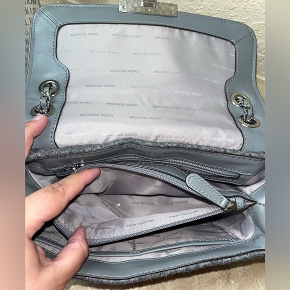 Michael Kors Large Sloan Grey Shearling Shoulder Bag, Chain Link Handle Straps - Picture 12 of 16